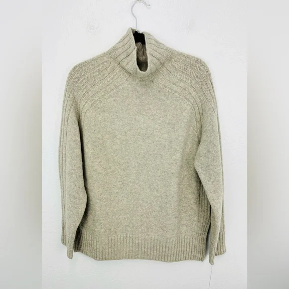 Polo Ralph Lauren Sweaters Nwt Polo Ralph Lauren Sweater Gray